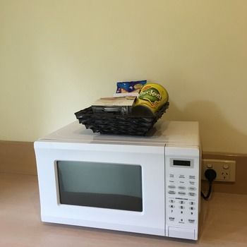 Eltham Gateway Hotel - Hervey Bay Accommodation 10