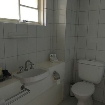 Eltham Gateway Hotel - Hervey Bay Accommodation 30