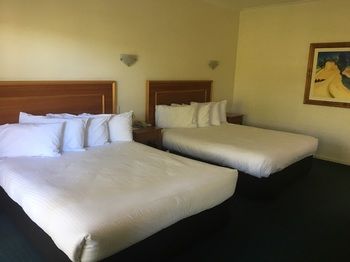 Eltham Gateway Hotel - Hervey Bay Accommodation 54