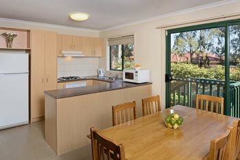 Apartments @ Mt Waverley - Tourism Hervey Bay 3