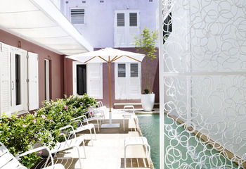 Medusa Boutique Hotel - Hervey Bay Accommodation 8