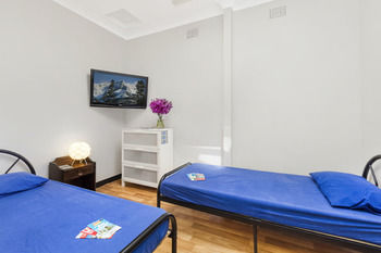 Manly Backpackers - Hostel - Tourism Hervey Bay 7