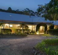 Noosa Valley Manor BampB Retreat - Hervey Bay Accommodation