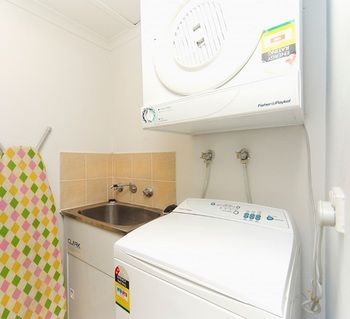 Waldorf Eastwood Residential Apartments - Tourism Hervey Bay 9