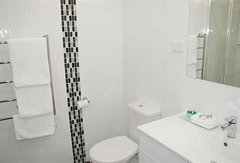 Merivale Motel - Hervey Bay Accommodation 3