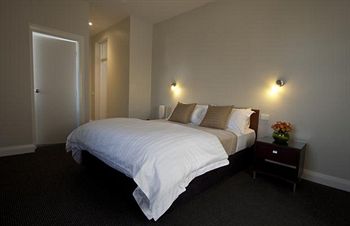 The Huskisson - Hervey Bay Accommodation 2