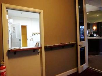 Naughtons Parkville Hotel - Hervey Bay Accommodation 26