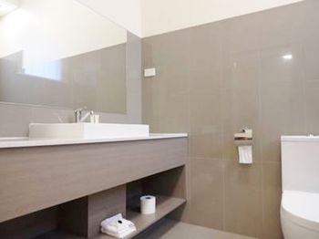 Naughtons Parkville Hotel - Hervey Bay Accommodation 31