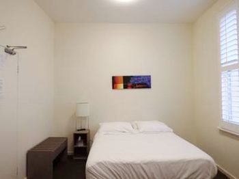 Naughtons Parkville Hotel - Hervey Bay Accommodation 33