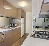 Melbourne Short Stay Apartments MP Deluxe - Tourism Hervey Bay