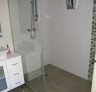 DeaposVine Escape - Hervey Bay Accommodation