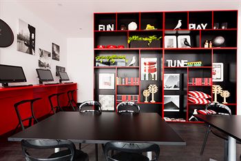 Ibis Melbourne Swanston Street - Tourism Hervey Bay 4