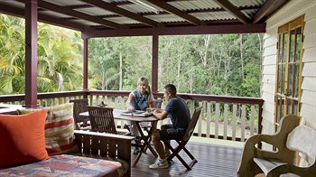 Glass House Mountains Ecolodge - Hervey Bay Accommodation 28