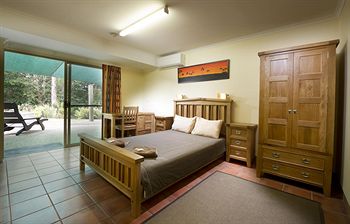 Glass House Mountains Ecolodge - Hervey Bay Accommodation 6