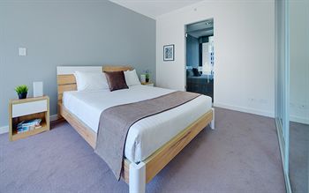 Zara Tower - Luxury Suites And Apartments - Hervey Bay Accommodation 1