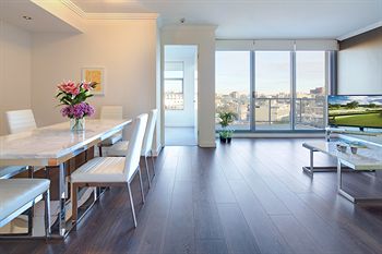 Zara Tower - Luxury Suites And Apartments - Hervey Bay Accommodation 12