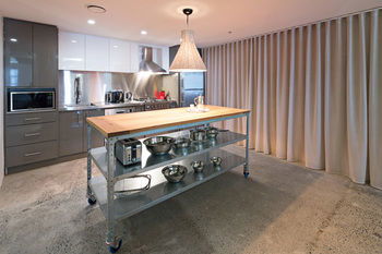 Zara Tower - Luxury Suites And Apartments - Hervey Bay Accommodation 51