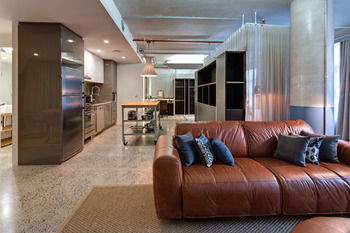 Zara Tower - Luxury Suites And Apartments - Hervey Bay Accommodation 69