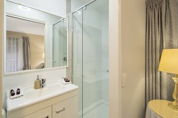 Eden Lodge - Hervey Bay Accommodation 5