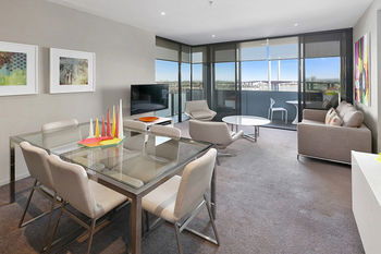 Docklands Private Collection Of Apartments - NewQuay - Hervey Bay Accommodation 31