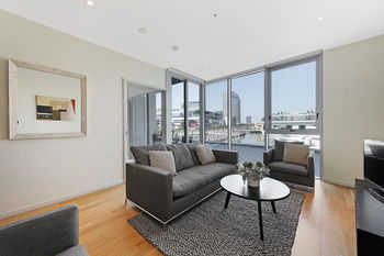 Docklands Private Collection Of Apartments - NewQuay - Hervey Bay Accommodation 34
