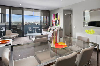 Docklands Private Collection Of Apartments - NewQuay - Hervey Bay Accommodation 35
