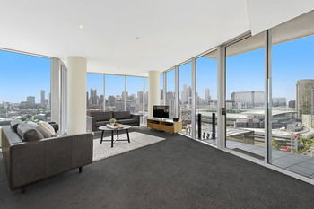 Docklands Private Collection Of Apartments - NewQuay - Hervey Bay Accommodation 43