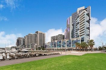 Docklands Private Collection Of Apartments - NewQuay - Hervey Bay Accommodation 50