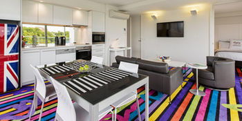 ADGE Boutique Apartment Hotel - Tourism Hervey Bay 7