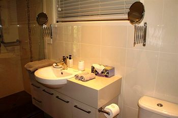 Arabella Guesthouse - Hervey Bay Accommodation 9