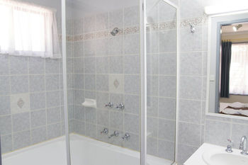 Discovery Parks - Dubbo - Hervey Bay Accommodation 34