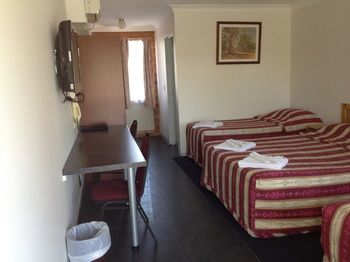 Homestead Motel - Hervey Bay Accommodation 8