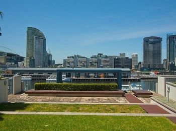 Accent Accommodation At Docklands Melbourne - Hervey Bay Accommodation 1