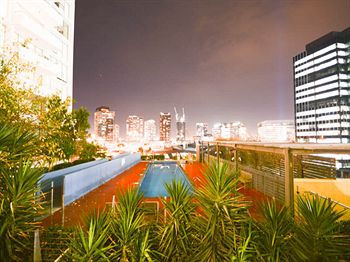 Melbourne Holiday Apartments At McCrae Docklands - Hervey Bay Accommodation 14
