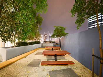 Melbourne Holiday Apartments At McCrae Docklands - Hervey Bay Accommodation 16