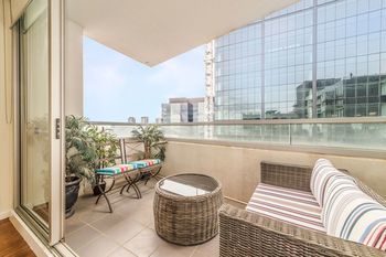 Melbourne Holiday Apartments At McCrae Docklands - Hervey Bay Accommodation 25