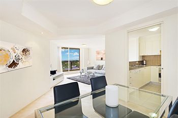 Wyndel Apartments - Shoremark - Hervey Bay Accommodation 5