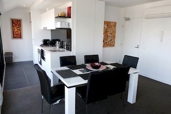 Aura On Flinders Serviced Apartments - Tourism Hervey Bay 6