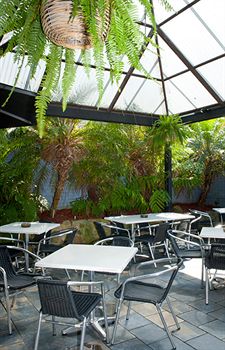 Hotel Gosford - Hervey Bay Accommodation 17