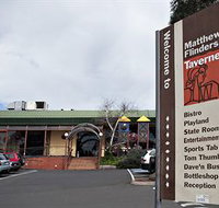 Matthew Flinders Hotel - Hervey Bay Accommodation