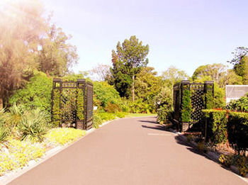 Guilfoyle Apartments - Hervey Bay Accommodation 7