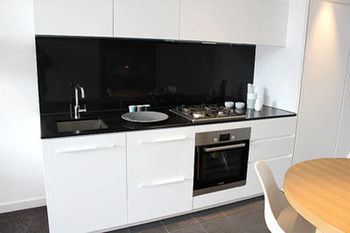 Guilfoyle Apartments - Hervey Bay Accommodation 22