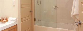 H Boutique Hotel - Tourism Hervey Bay 11