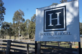 H Boutique Hotel - Tourism Hervey Bay 59
