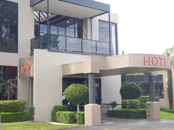 Dingley International Hotel - Hervey Bay Accommodation 4