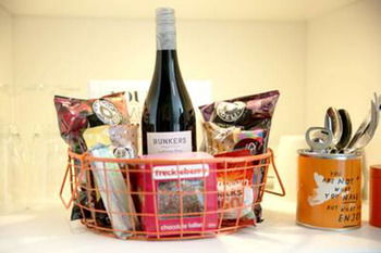 Art Series - The Larwill Studio - Hervey Bay Accommodation 11