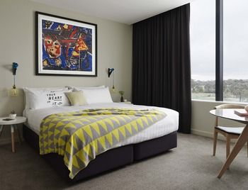Art Series - The Larwill Studio - Hervey Bay Accommodation 23