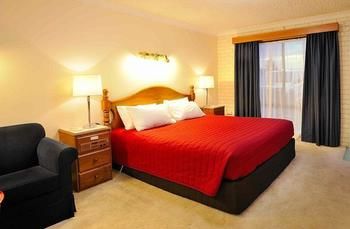 Tumut Valley Motel - Hervey Bay Accommodation 5
