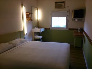 Ibis Budget Fawkner - Hervey Bay Accommodation 3