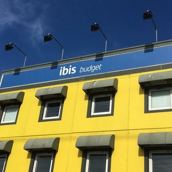 Ibis Budget Fawkner - Hervey Bay Accommodation 6
